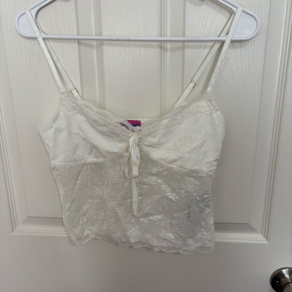 Edikted White Floral Lace Ribbon Cropped Cami